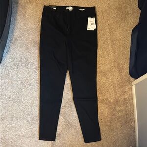Black Skinny jeans